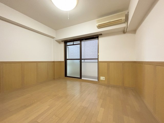 第3マンション新島の洋室