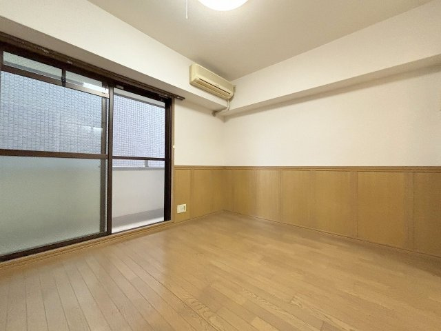 第3マンション新島の洋室