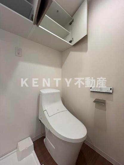 【トイレ】 | ＡＸＡＳレジデンス目黒東 | 落ち着いた色調のトイレです