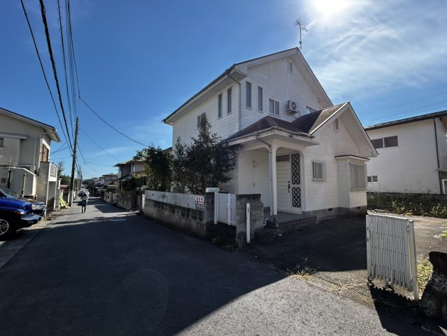 宇都宮市富士見が丘2丁目　売家　1,250万の前面道路含む現地写真