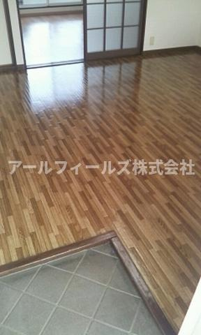 マードレーハイツの玄関