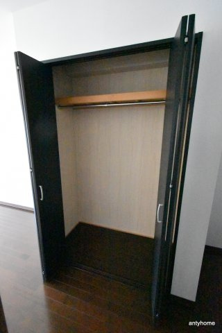 GROOVE江坂　仲介手数料無料の収納