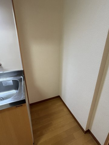 忙しい朝に便利な独立洗面台
