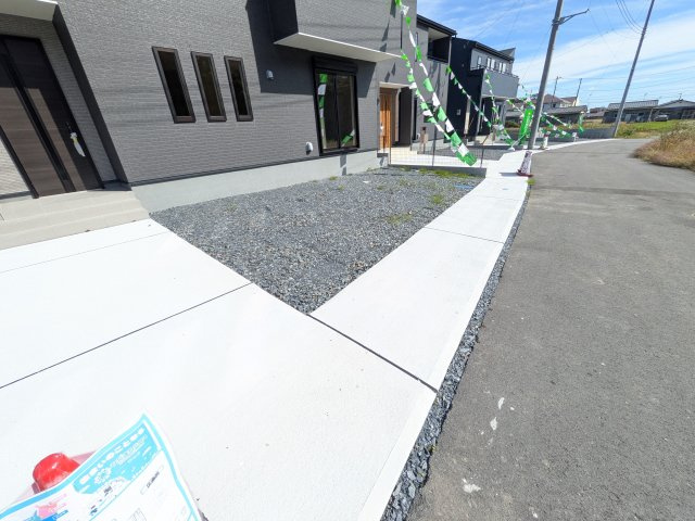 日立市田尻町　6期　新築戸建て　2号棟の駐車場|駐車は4台可能です♪