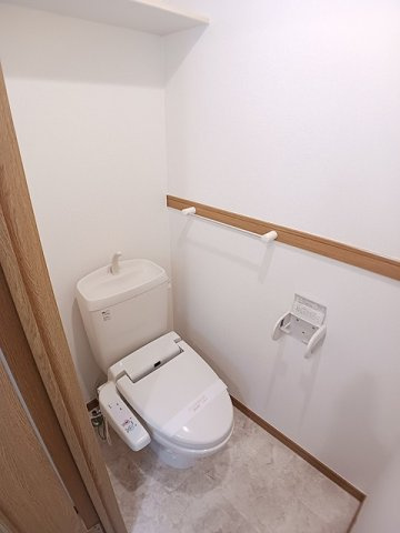 グランドールセレノＢのトイレ|トイレもきれいです