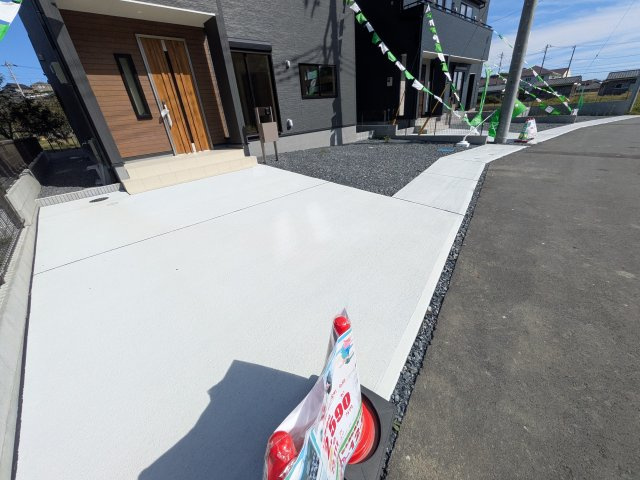 日立市田尻町　6期　新築戸建て　3号棟の駐車場|駐車は4台可能です♪