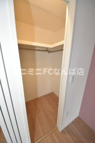 セレニテ南堀江エクラの収納