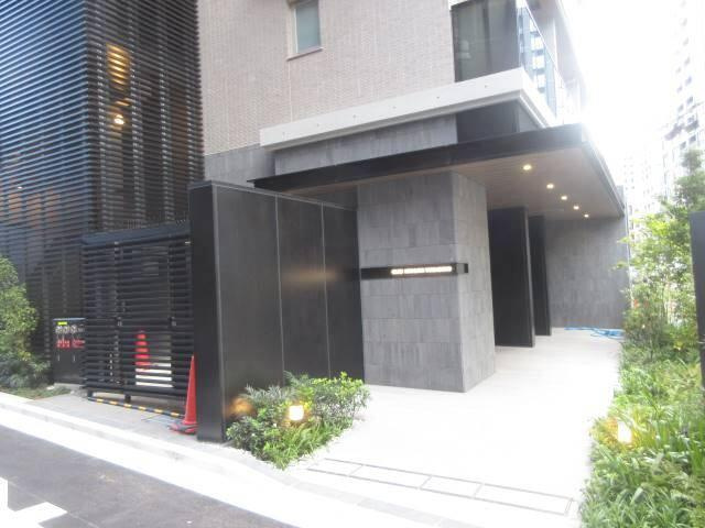 クリオ市谷柳町(クリオイチガヤヤナギチョウ)のエントランス