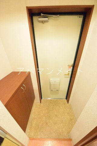【玄関】 | GLOIREMANSION | シューズボックスあります