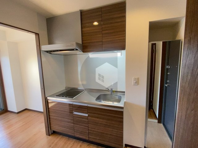 プリエール高井田のキッチン
