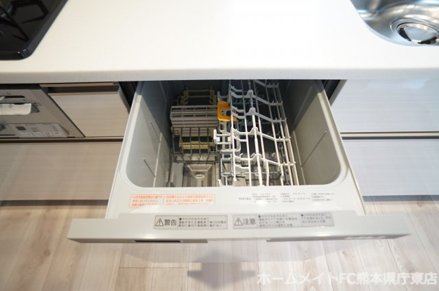 レーベン熊本新町EMBRACEのキッチン