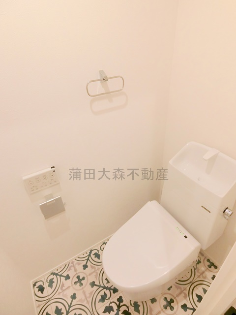ソルナクレイシア蒲田のトイレ|温水洗浄便座付きのトイレ