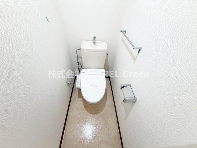 吹田市垂水町３丁目の賃貸マンションのトイレ