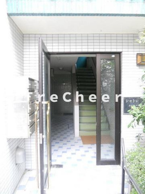 【エントランス】 | シャトレカツラ
