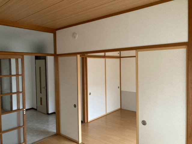 沼田市高橋場町 一棟マンション