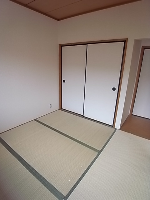 メゾンルミエールの和室