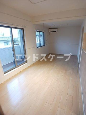 パルトネール　Ａの居間・リビング|高崎、前橋のお部屋探しはエンドスケープまで！お客様の理想お聞かせ下さい♪