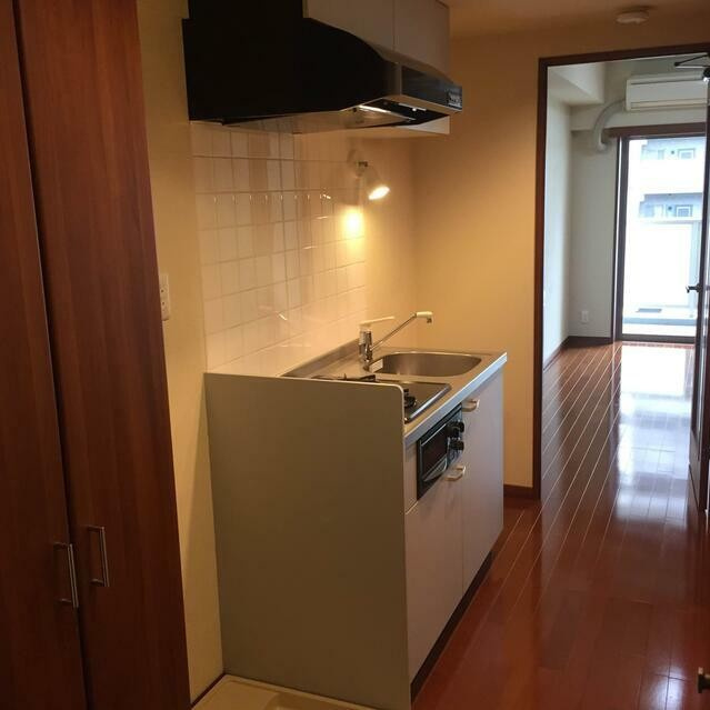 ロワール横濱反町のキッチン