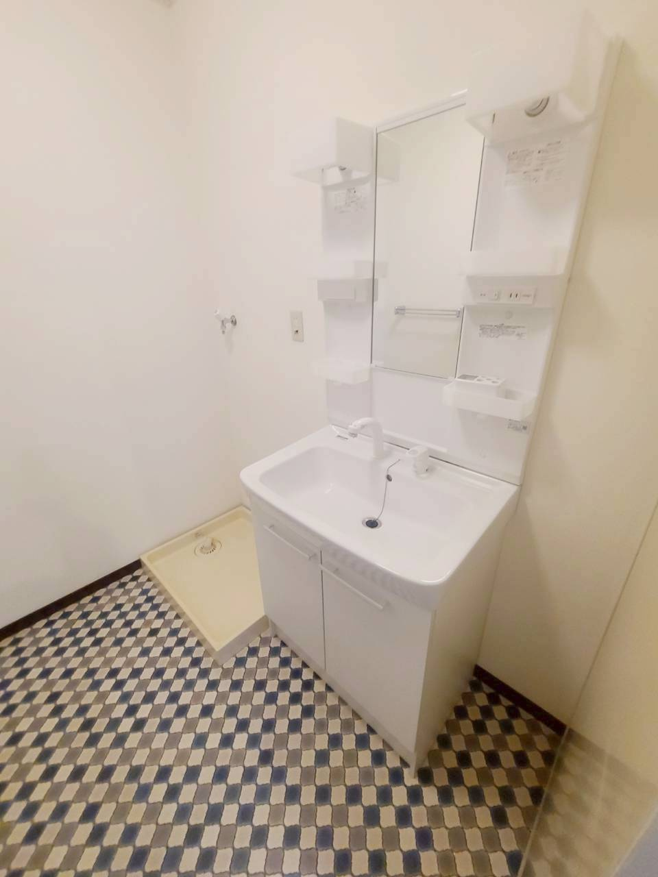 西宮市花園町の賃貸マンションの洗面所