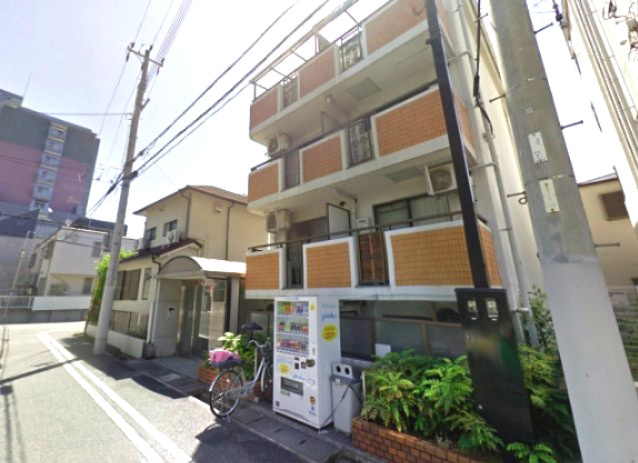 アーバン本山の外観