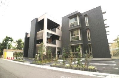 神戸市東灘区鴨子ケ原１丁目のアパートの外観