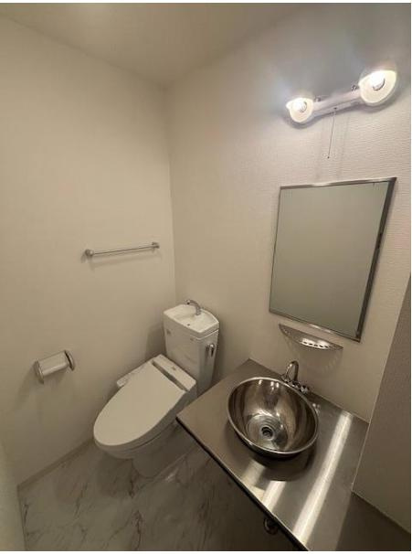 芦屋市大桝町の賃貸マンションのトイレ