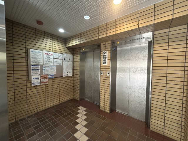 ニューライフ御堂筋本町のロビー|ニューライフ御堂筋本町　ロビー