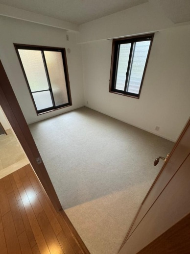 神戸市東灘区住吉本町３丁目の賃貸マンションの居間・リビング