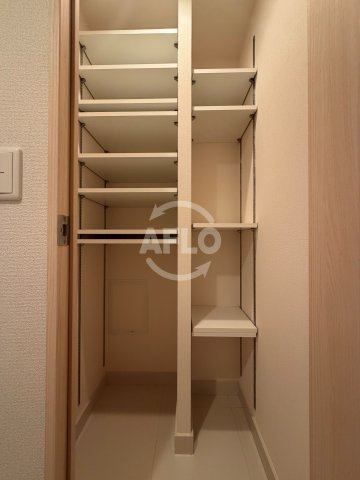 エステムプラザ本町クロスの収納|エステムプラザ本町クロス　シューズボックス