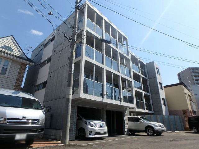 ＰＡＲＫ　ＳＩＤＥ　北８条