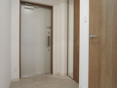 【玄関】 | グランコート茨木永代町