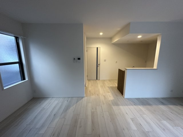 豊田市丸山町戸建の居間・リビング