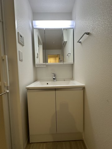豊田市丸山町戸建の洗面所