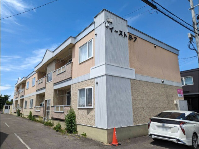 イースト９・７