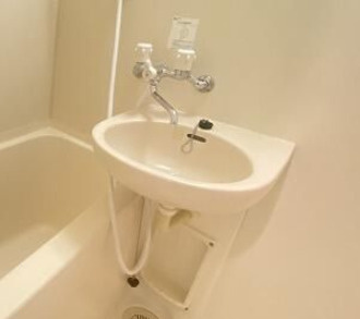 クレアシオン南大塚の洗面所