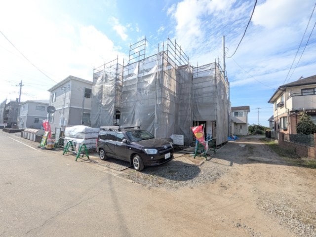 つくば市花畑3丁目25番　新築戸建て　B号棟の前面道路含む現地写真|本日のご見学も可能です♪
お気軽にお電話またはお問い合わせください。