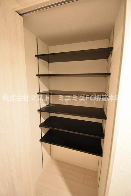 フォーリアライズ本町レクスのその他