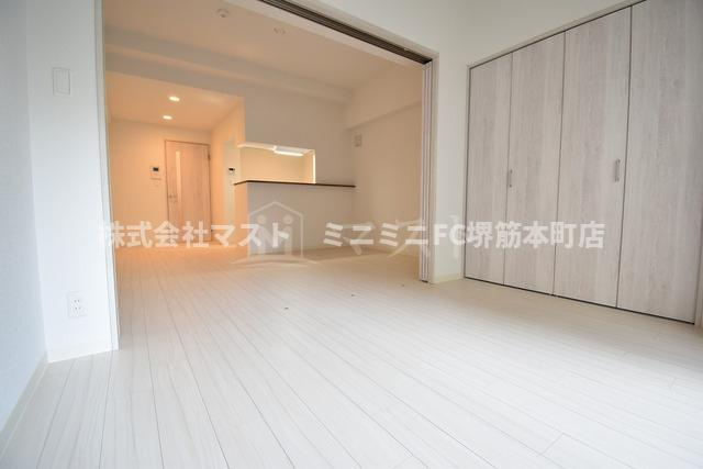 フォーリアライズ本町レクスの内装|※カラーは茶系のお部屋になります。