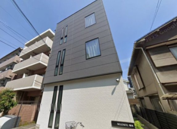SELENITE塚本の外観