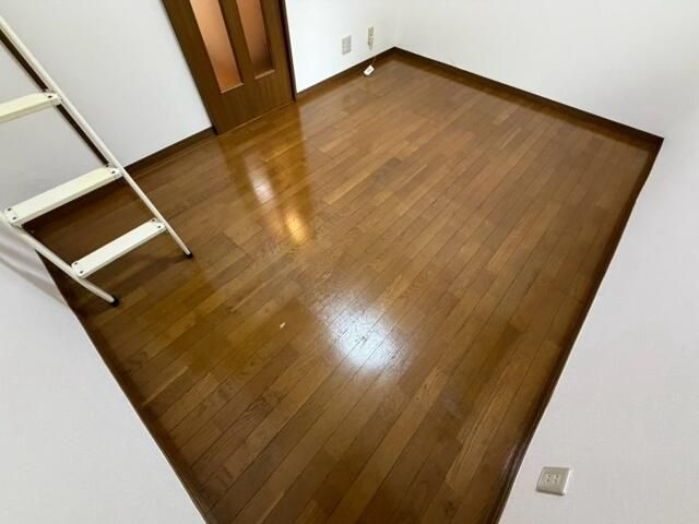 アークの寝室
