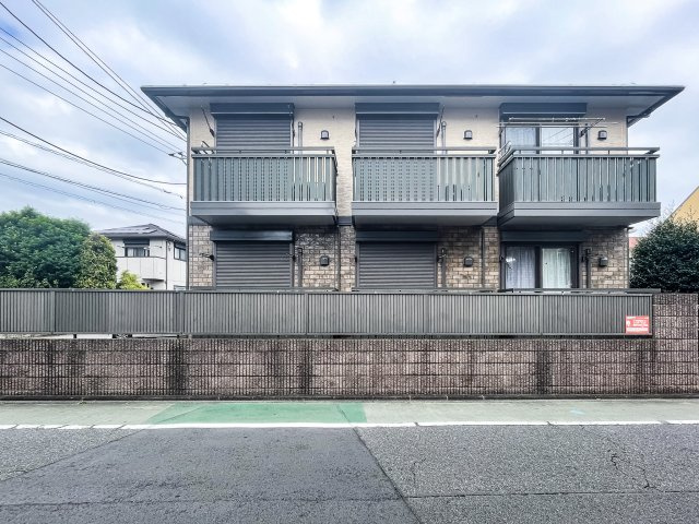 マロンヒルズの外観