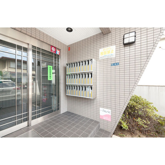 【エントランス】 | ヴィヴァーチェ南笠 | エントランスです