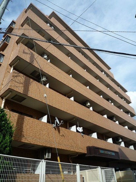 ライオンズマンション高津の外観