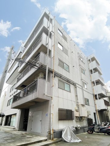 西尾ビルの外観