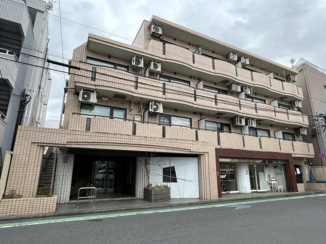 リヴレ・清水の森の外観