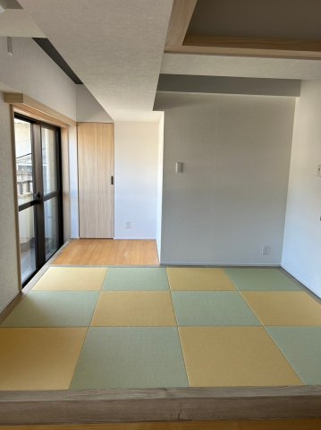 ラミアール佐々木のその他