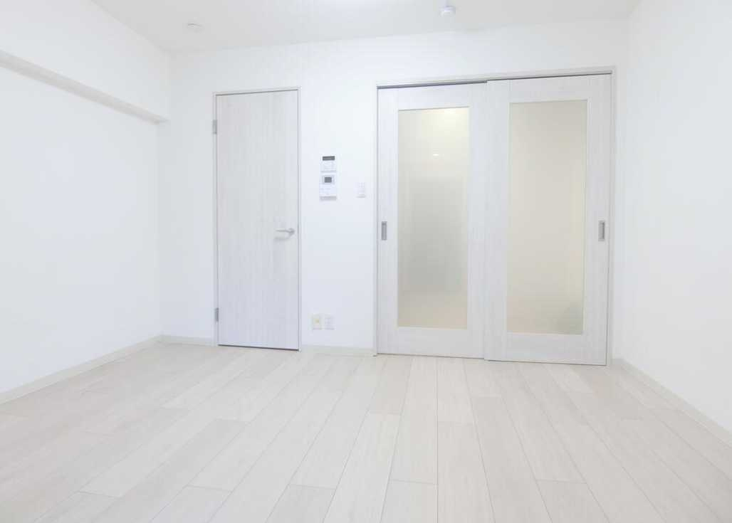 アサカシオン三軒茶屋　礼金0　フリーレント　外観タイル貼りの内装