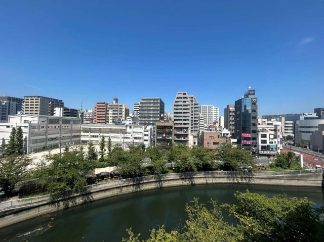 パレスサンセイの展望
