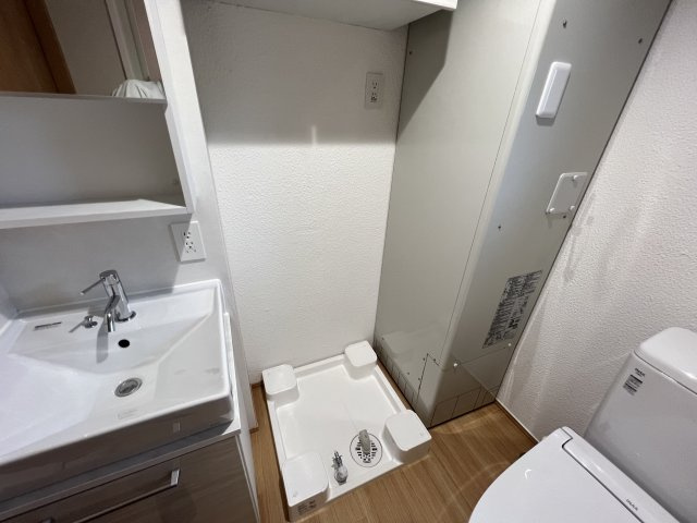 ワレアハレサンゲンヂャヤの独立洗面台|別室参考写真です