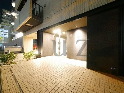 フレッチェ横浜のエントランス